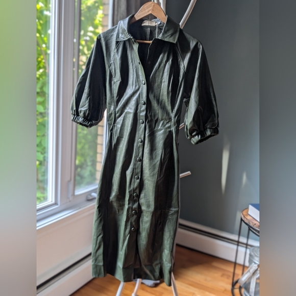98.Nwt Choosy Faux Leather Green Button-Up Dress‎ - Picture 2 of 8